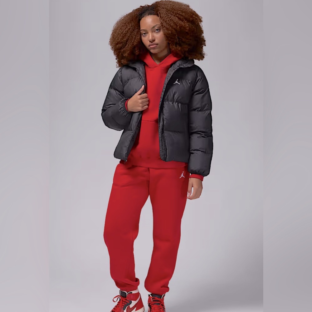 Jordan Nike - Air Jordan Black Puffer Jacket Women's Size Medium (NWT) - Picture 15 of 15